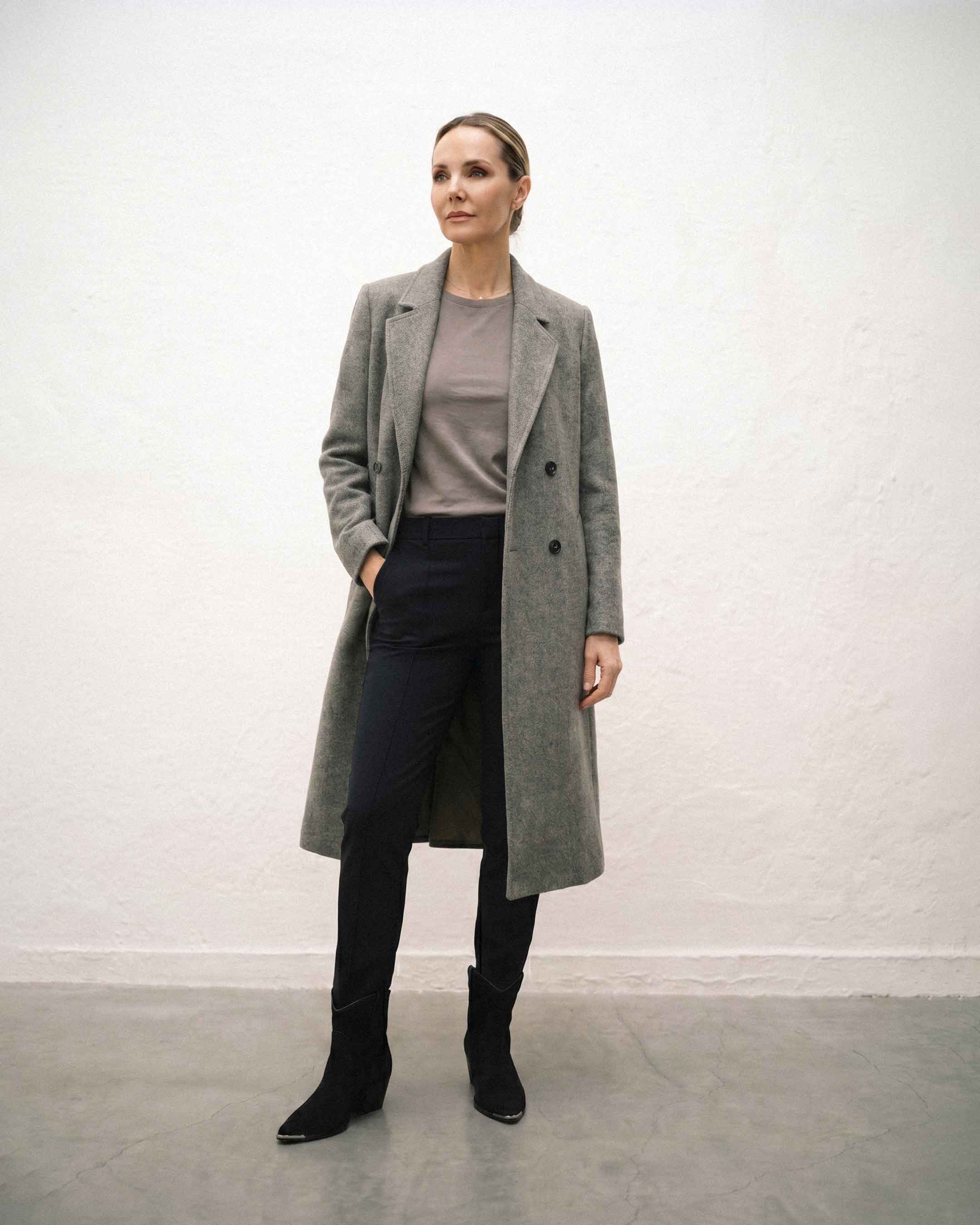 Abrigo Anastassia Max, Color Gris