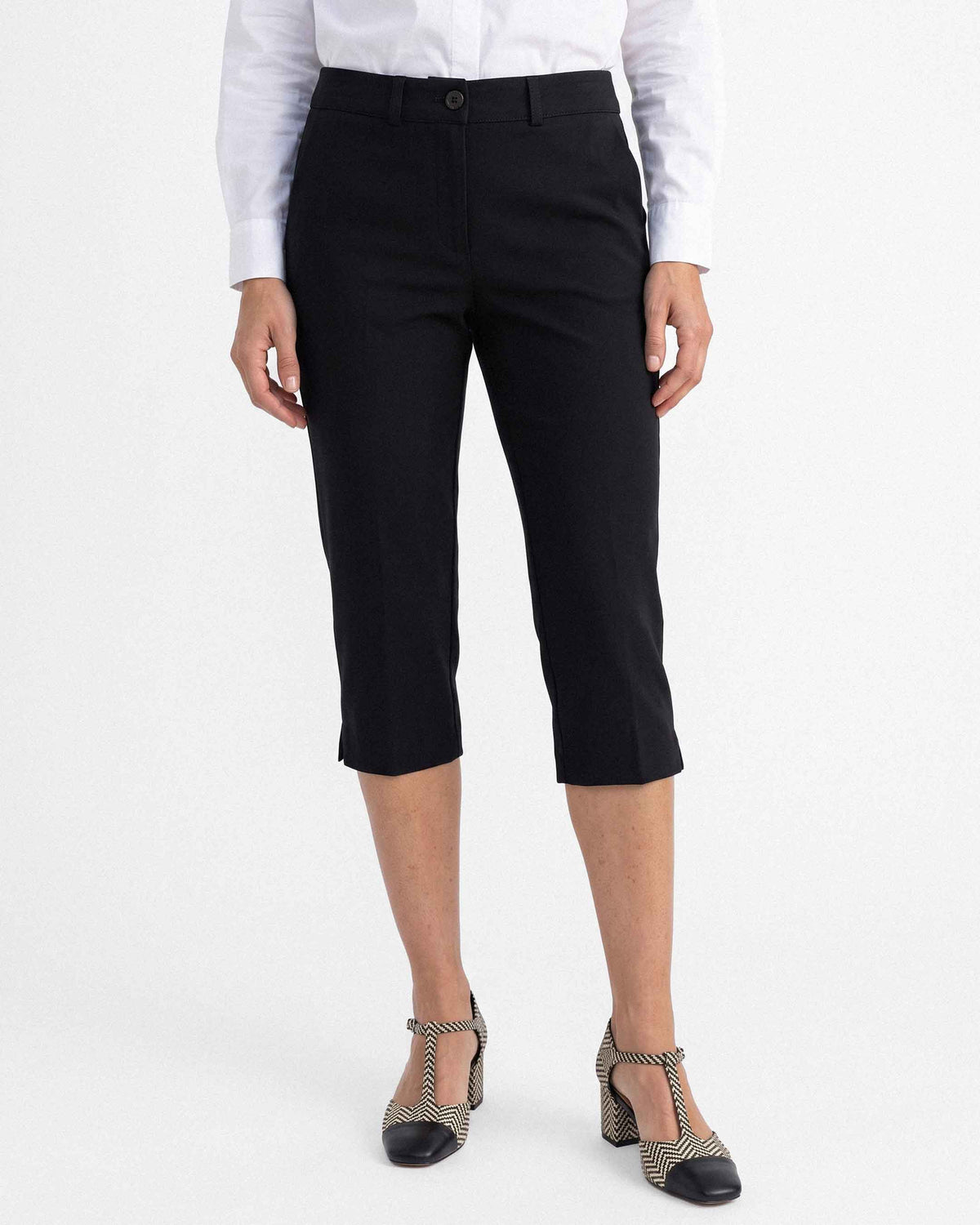 Pantalón America Capri Bengalina, color negro