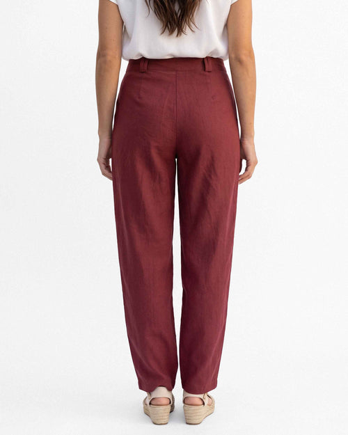 Pantalón Sharp, color burdeo