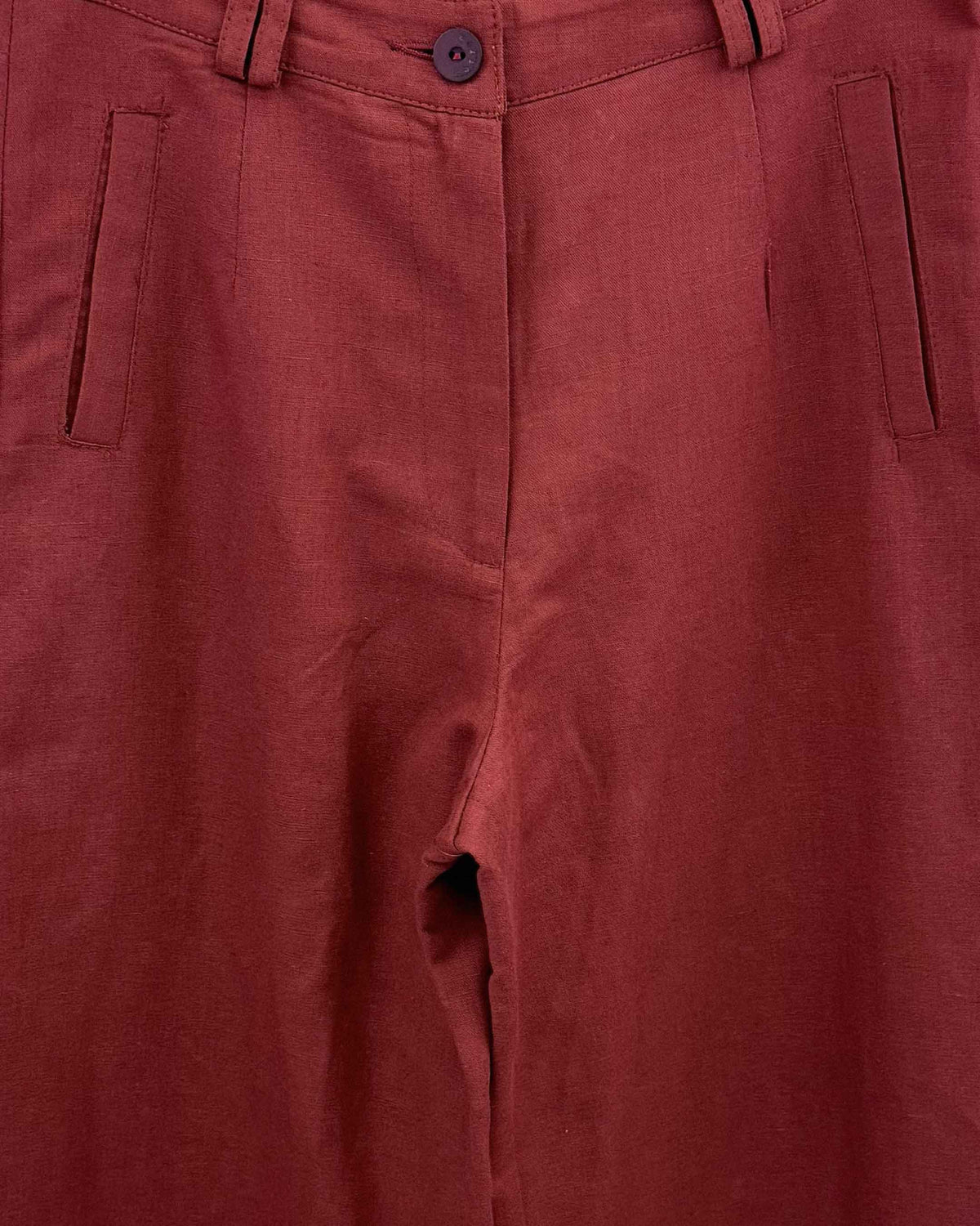 Pantalón Sharp, color burdeo