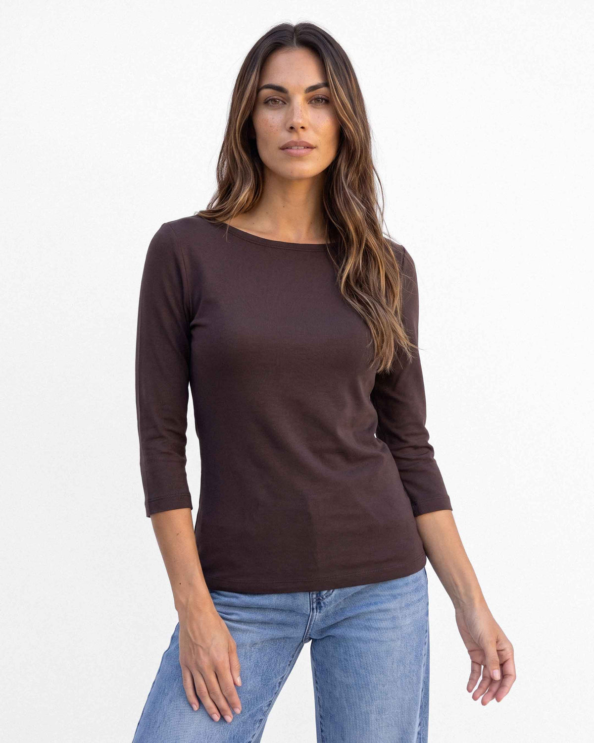 Polera Vic, color chocolate