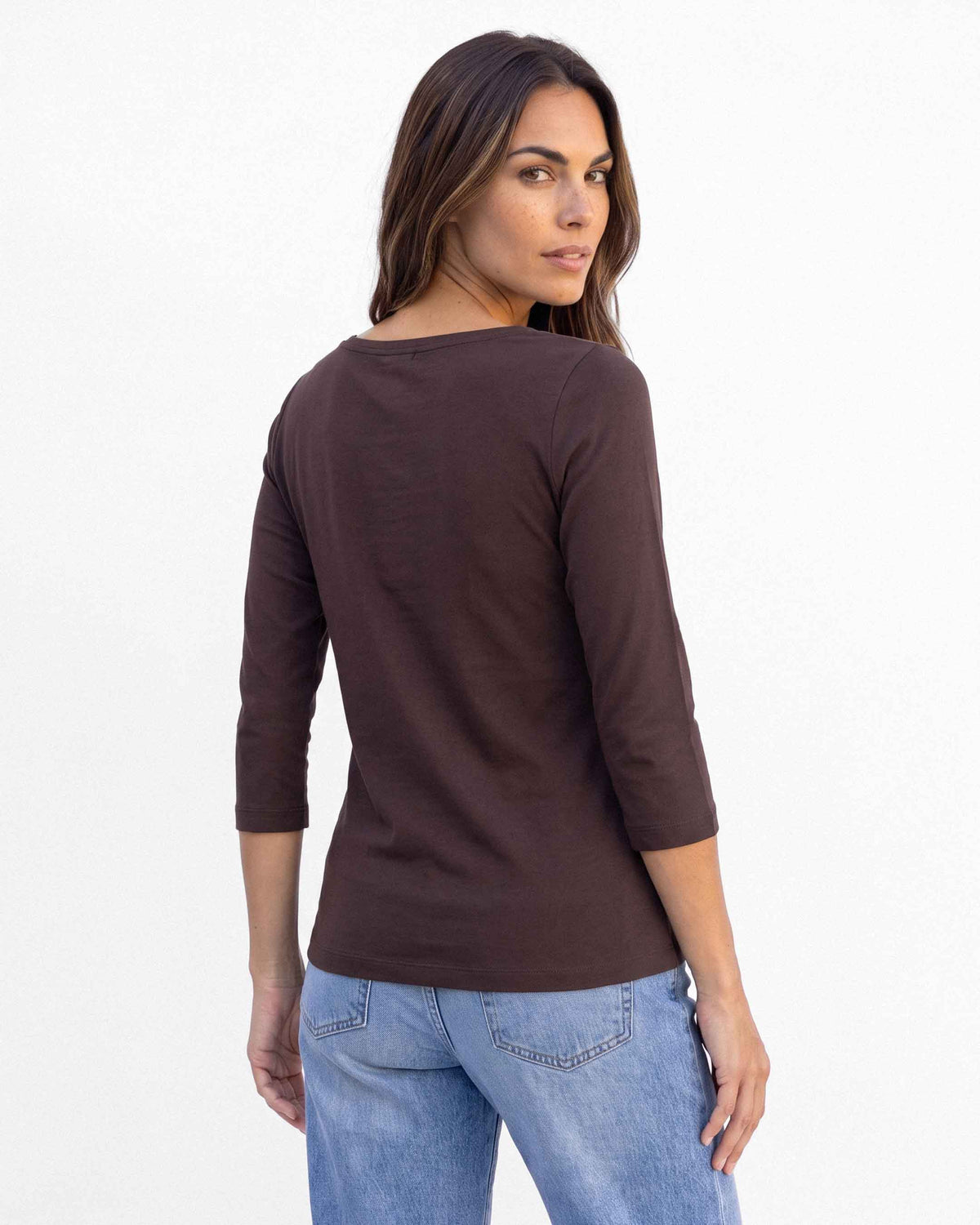 Polera Vic, color chocolate