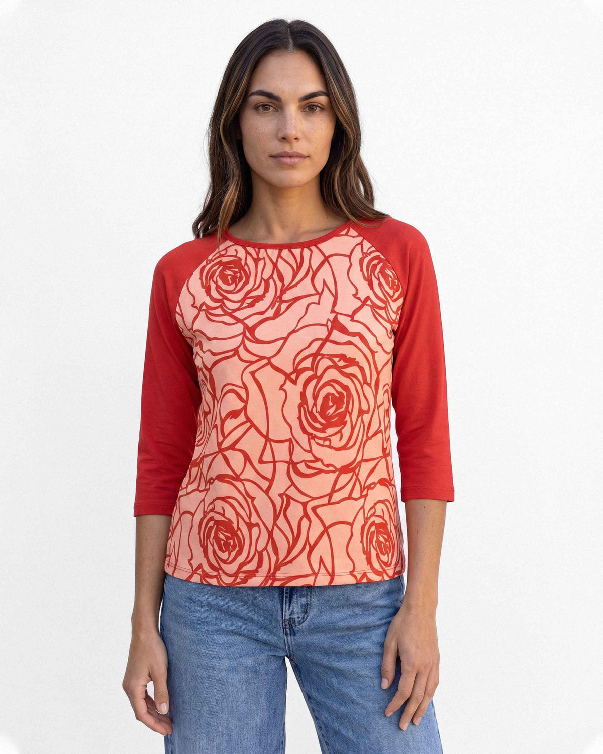 Polera Symor Agra Estampado, color rojo y rosa